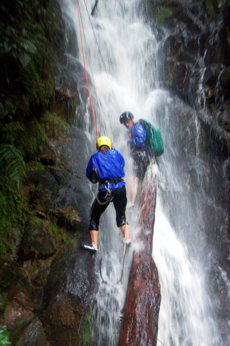 Rapelling waterfalls with Serendipity in Costa Rica