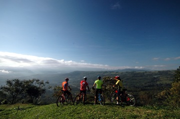 Costa Rica mountain biking
