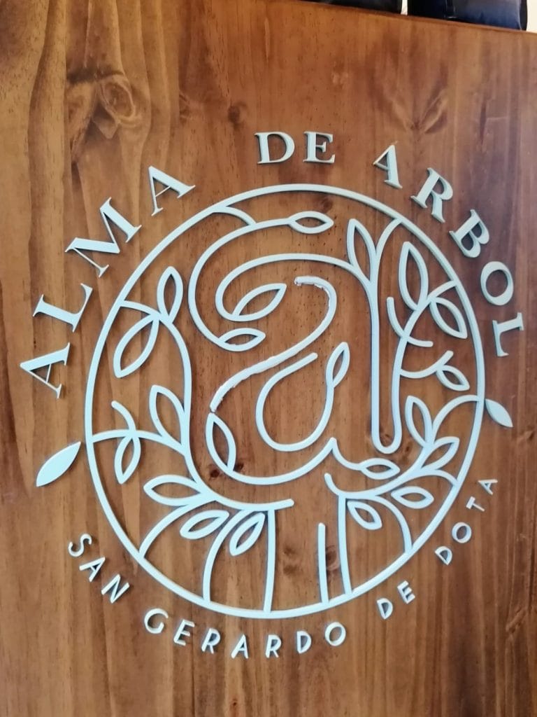 alma de arbol restaurant located in san gerardo de dota